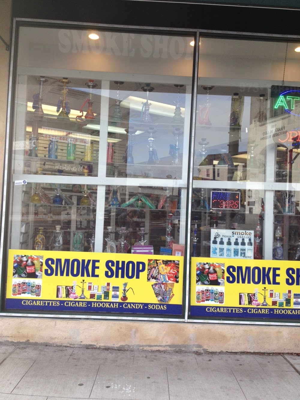 Moon Light Smoke Shop